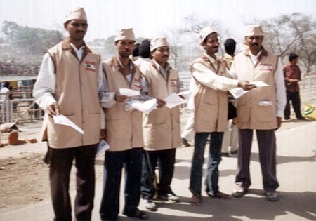 Creating awareness about eye donation among lakhs of people at Ujjain kumbhmela